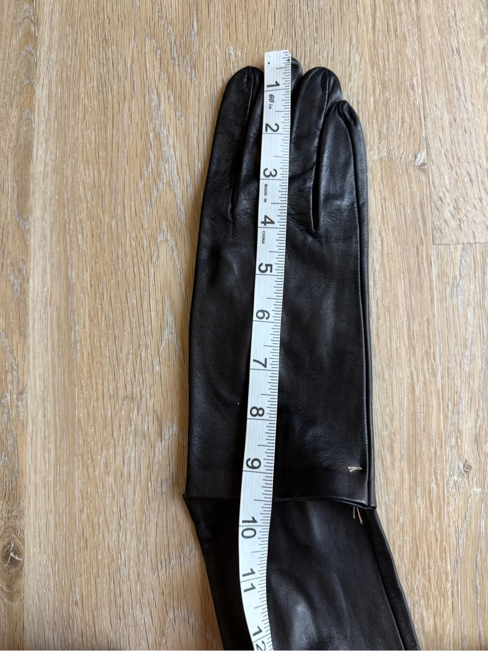 New Gorgeous Leather Black Gloves - Made In Italy